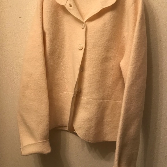 August Silk jacket more like winter white. - Picture 3 of 4